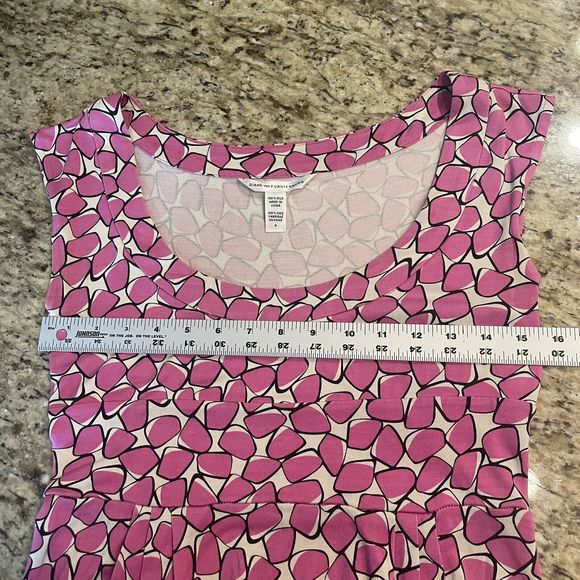 Diane Von Frustenberg DVF 100% Silk Taran Dress Cap Sleeve Pink Pattern Size 4 - Picture 9 of 11